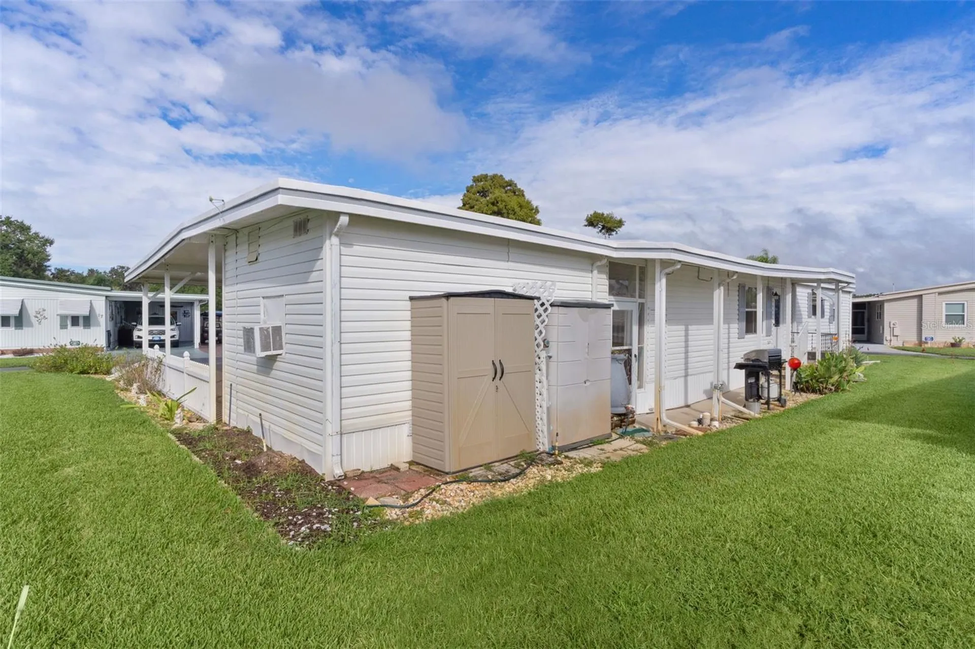 20 Captains Point Fruitland Park FL 34731
