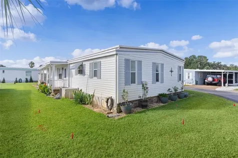 20 Captains Point Fruitland Park FL 34731