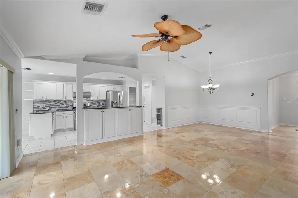 15692 SW 11th Court Road Ocala FL 34473
