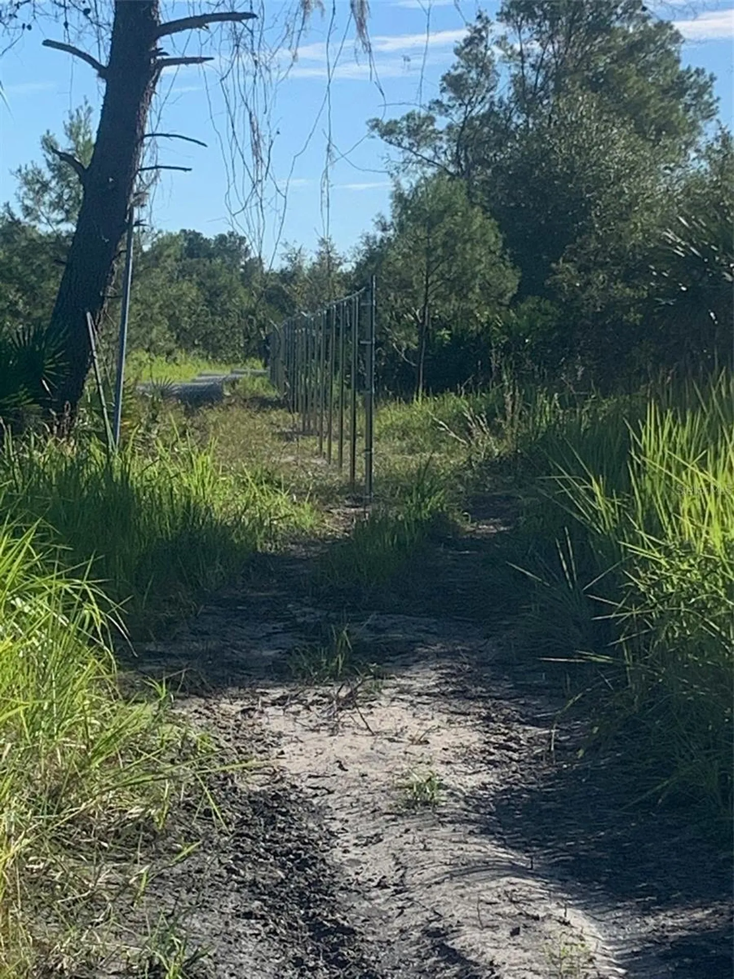 2701 Metro Drive Ruskin FL 33570