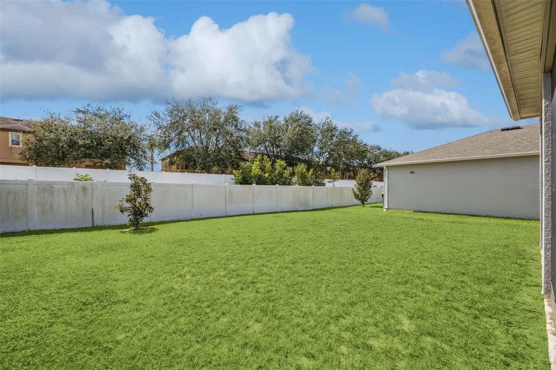 1068 Papaya Circle Davenport FL 33897