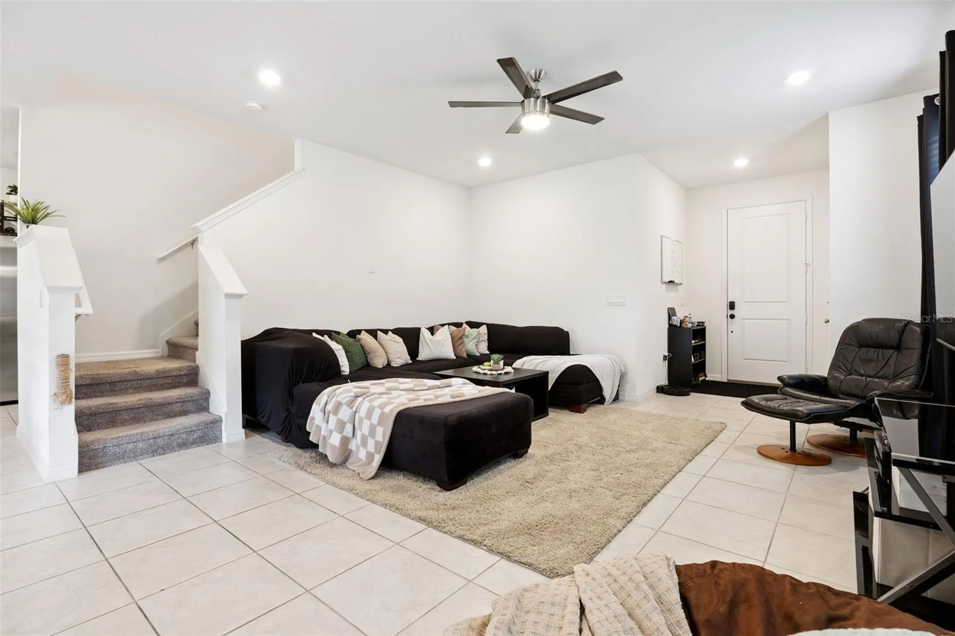 1068 Papaya Circle Davenport FL 33897