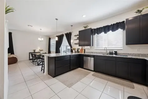 1068 Papaya Circle Davenport FL 33897