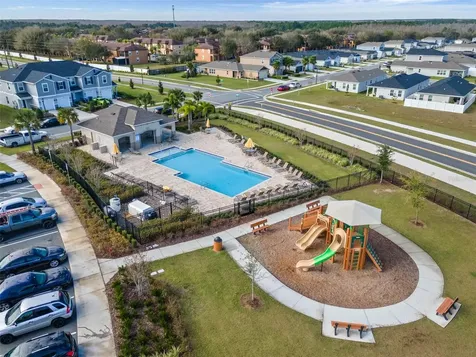 1068 Papaya Circle Davenport FL 33897