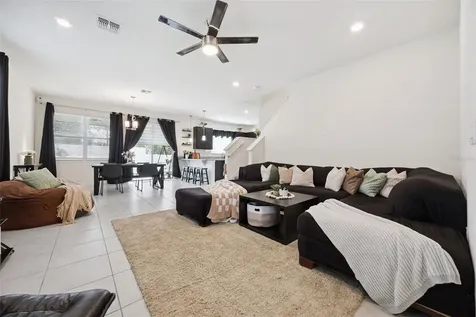 1068 Papaya Circle Davenport FL 33897