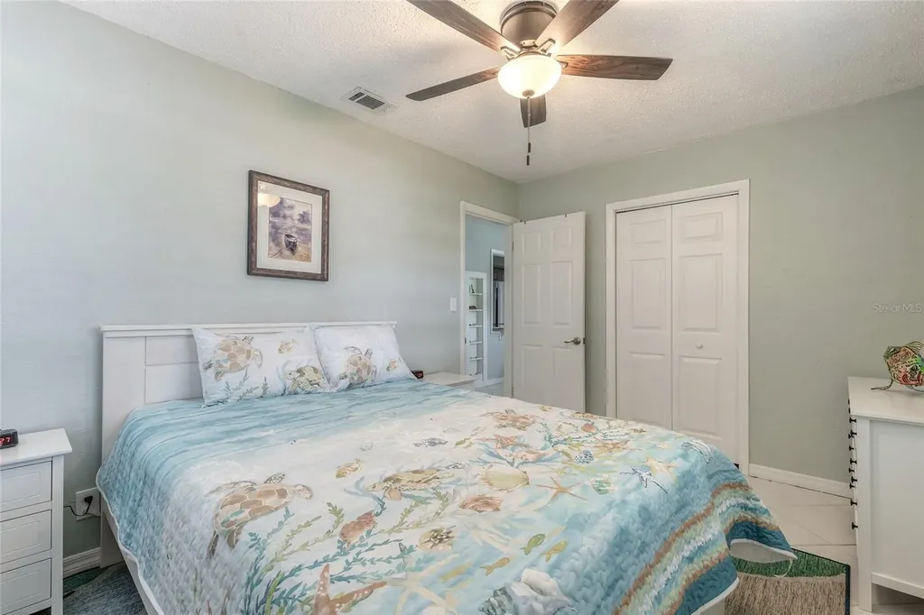 822 E 12th Avenue New Smyrna Beach FL 32169