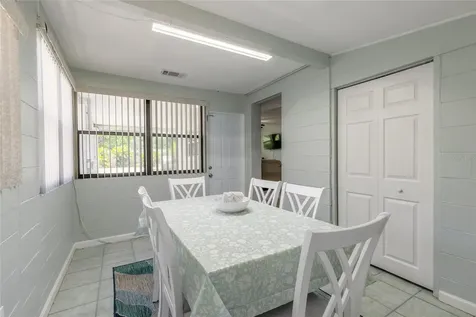 822 E 12th Avenue New Smyrna Beach FL 32169