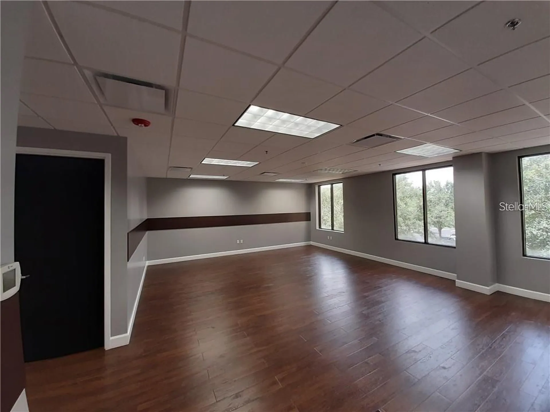 6735 Conroy Road Orlando FL 32835