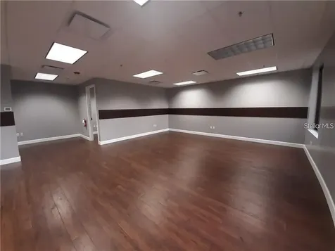 6735 Conroy Road Orlando FL 32835