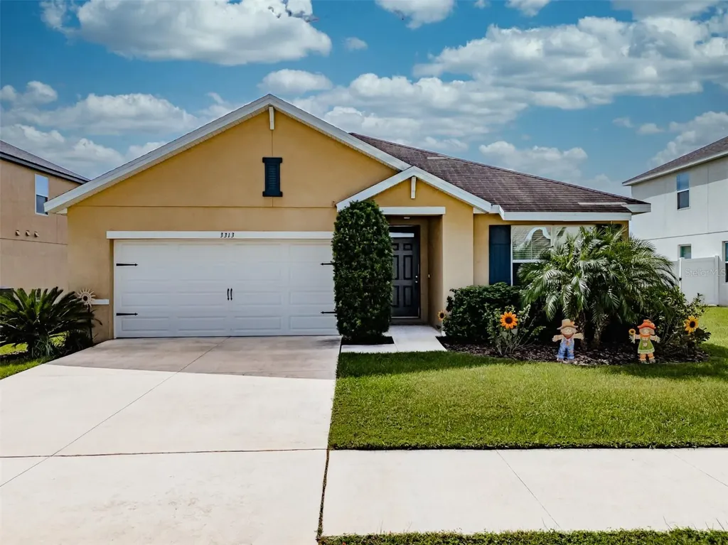 3313 San Moise Place Plant City FL 33567