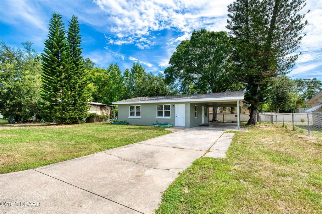 108 Palm Drive Daytona Beach FL 32117