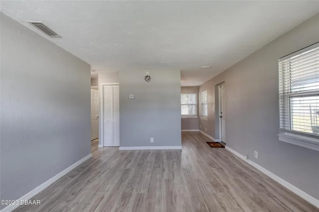 108 Palm Drive Daytona Beach FL 32117