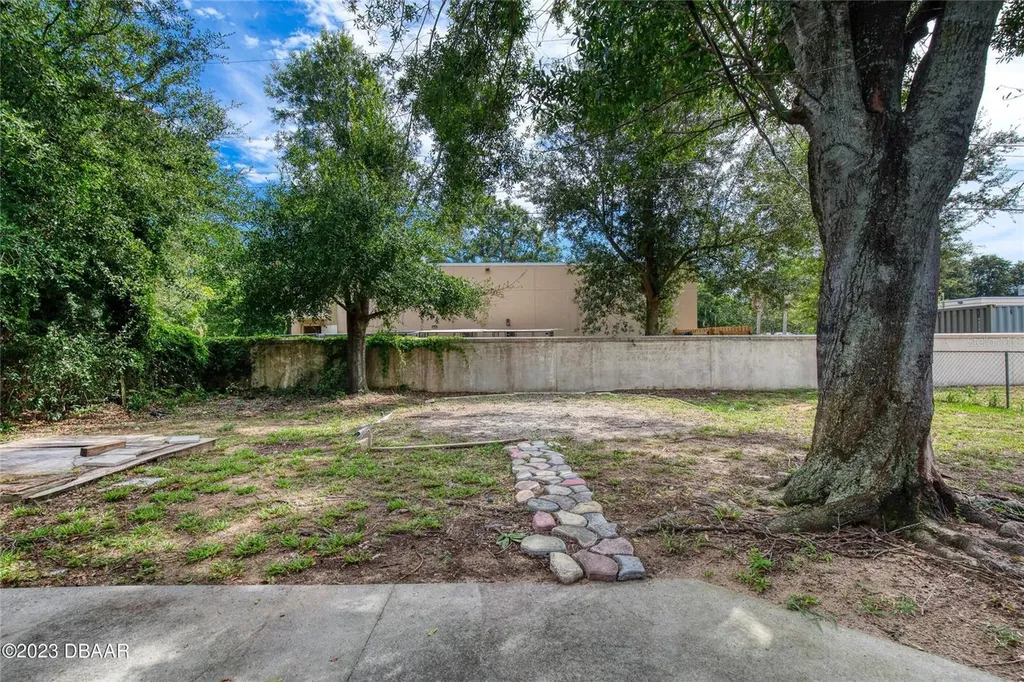 108 Palm Drive Daytona Beach FL 32117