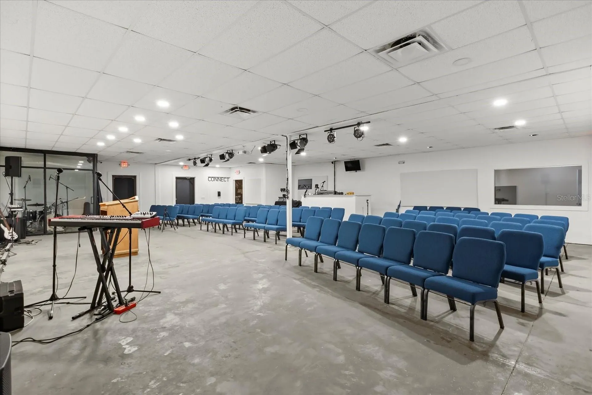 1046 Plaza Drive Kissimmee FL 34743