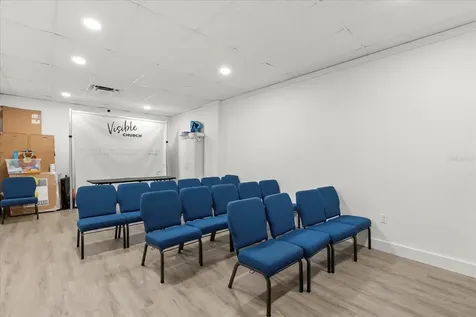 1046 Plaza Drive Kissimmee FL 34743