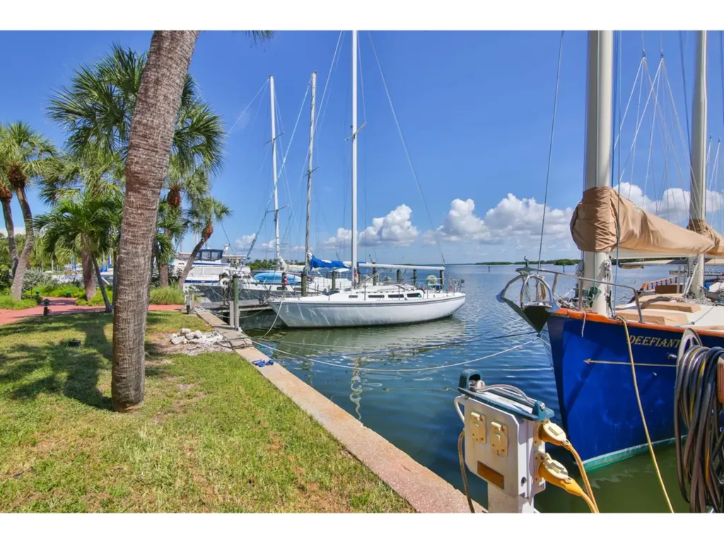 3440 Gulf Of Mexico Drive Longboat Key FL 34228