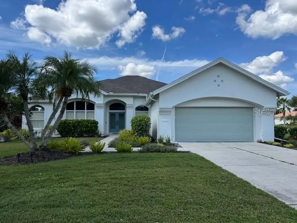 10160 Cherry Hills Avenue Circle Bradenton FL 34202