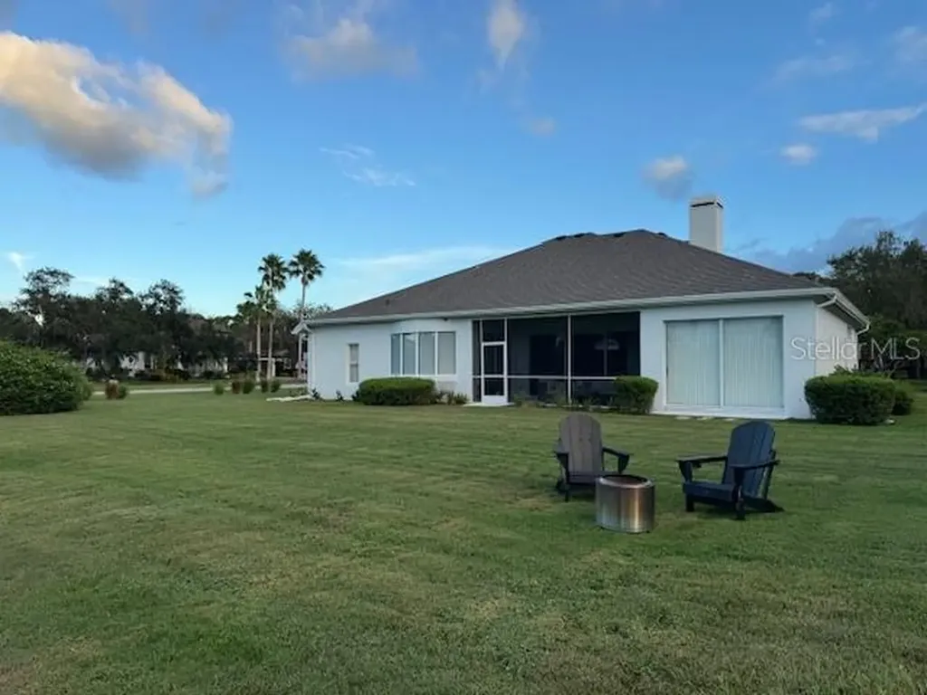 10160 Cherry Hills Avenue Circle Bradenton FL 34202