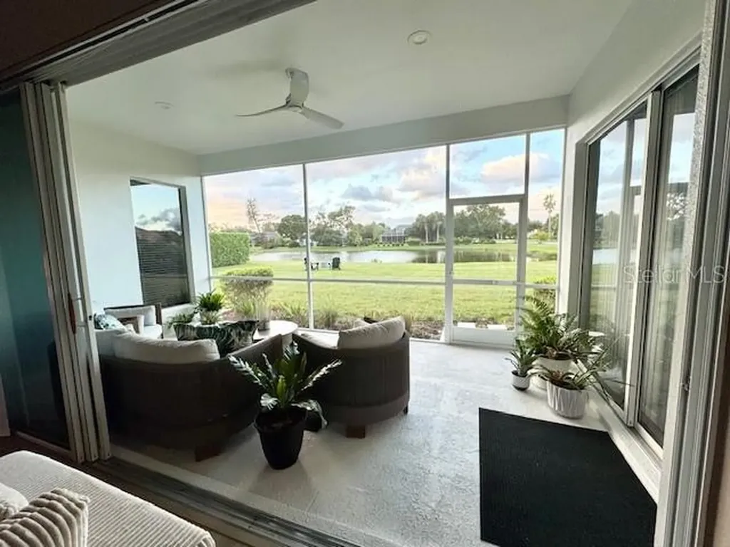 10160 Cherry Hills Avenue Circle Bradenton FL 34202