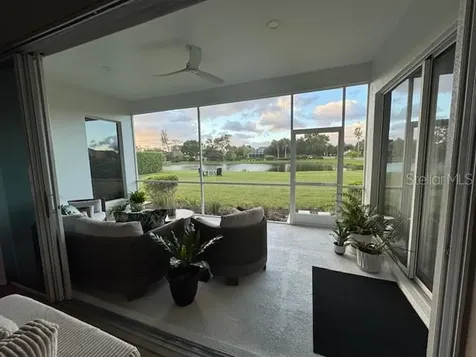 10160 Cherry Hills Avenue Circle Bradenton FL 34202