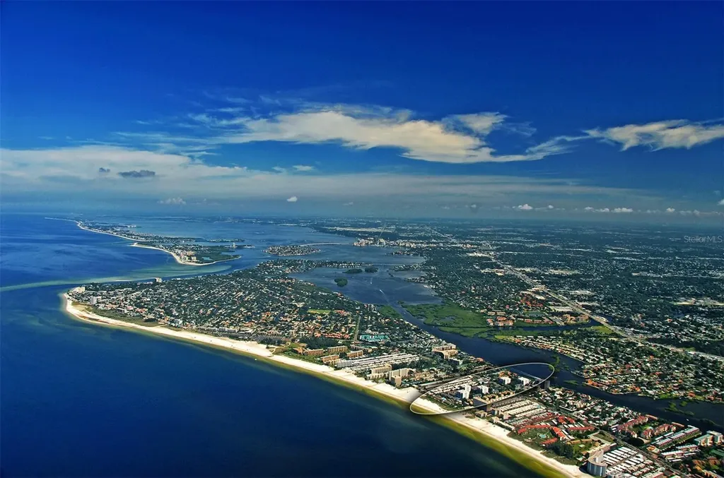 1125 W Peppertree Drive Sarasota FL 34242