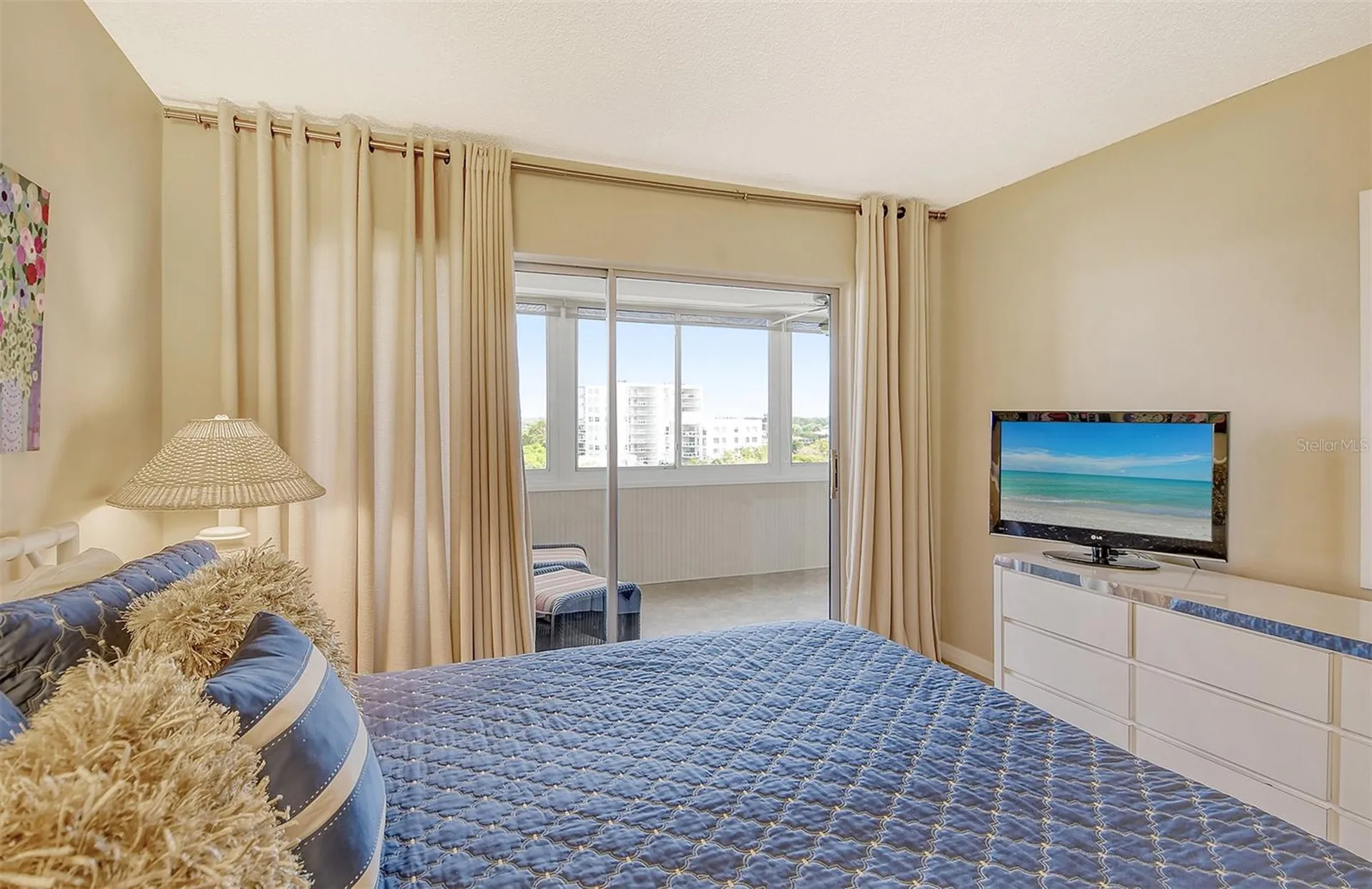 1125 W Peppertree Drive Sarasota FL 34242