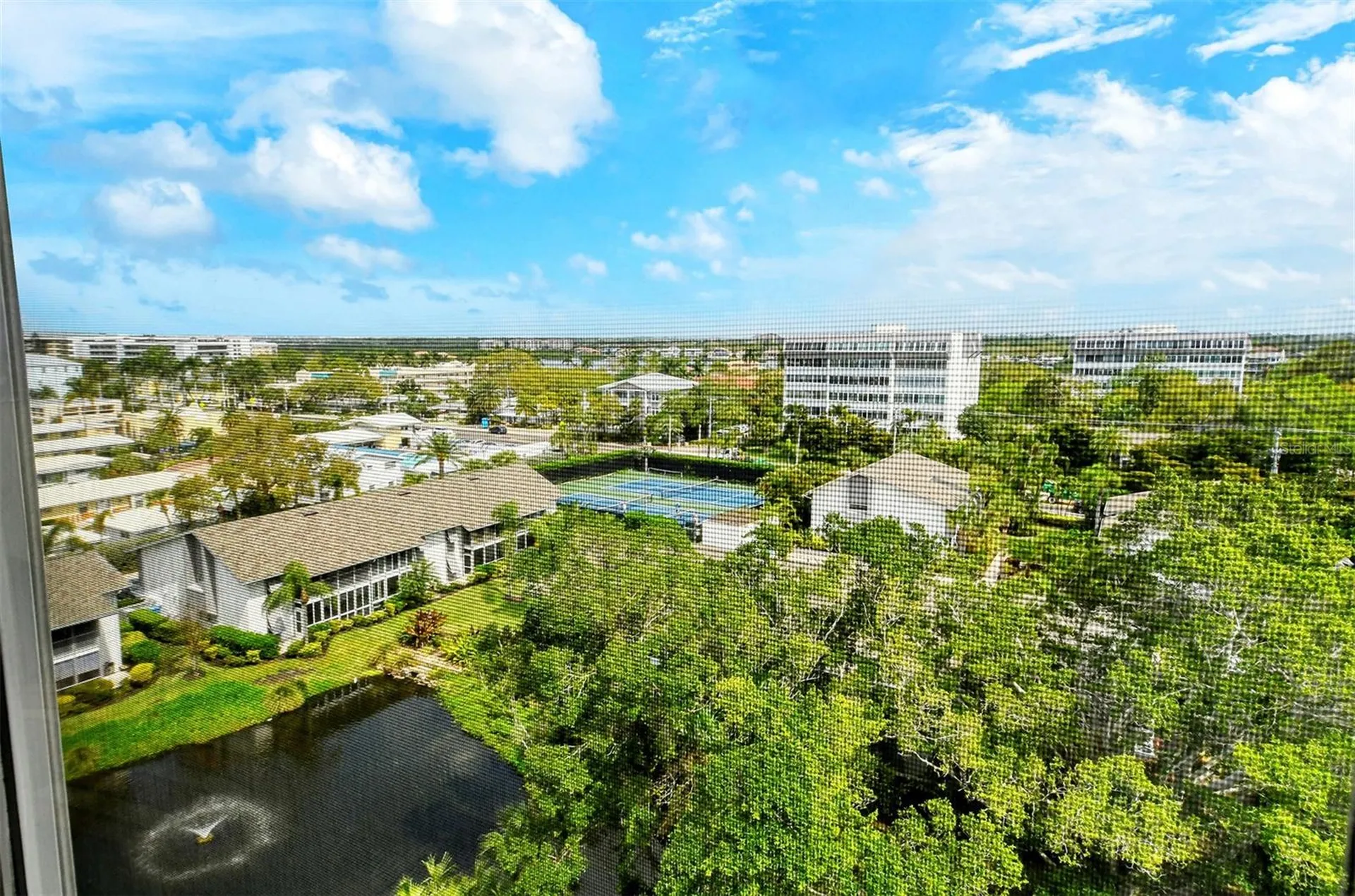 1125 W Peppertree Drive Sarasota FL 34242