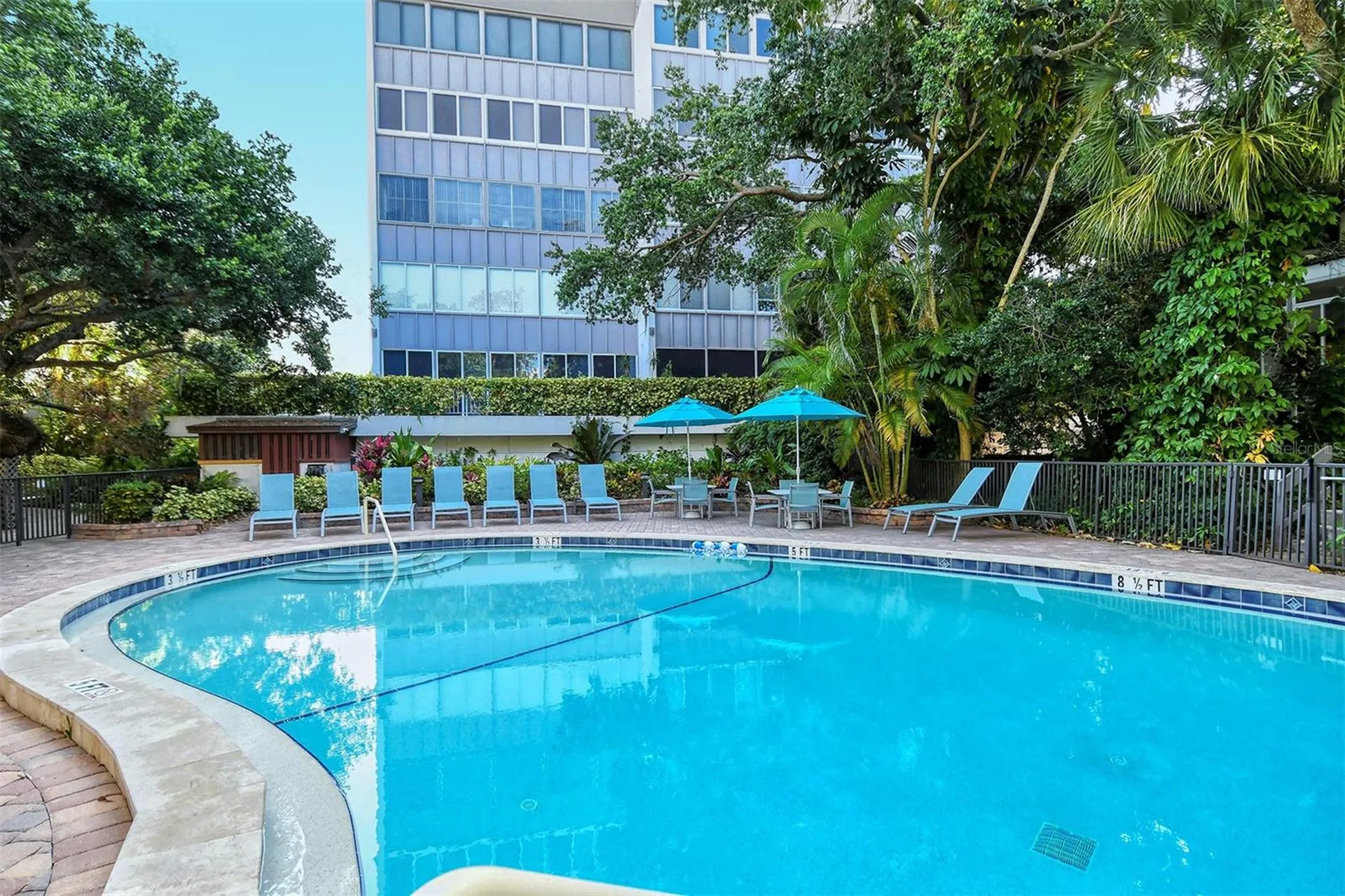 1125 W Peppertree Drive Sarasota FL 34242