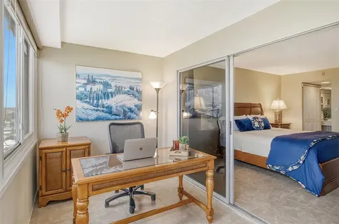 1125 W Peppertree Drive Sarasota FL 34242
