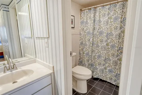 1125 W Peppertree Drive Sarasota FL 34242