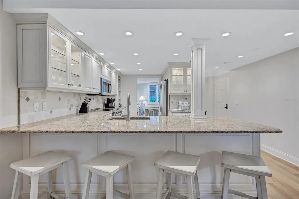 5880 Midnight Pass Road Sarasota FL 34242