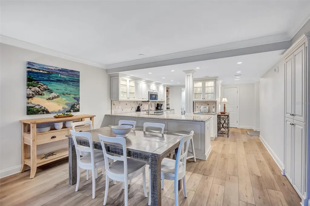 5880 Midnight Pass Road Sarasota FL 34242