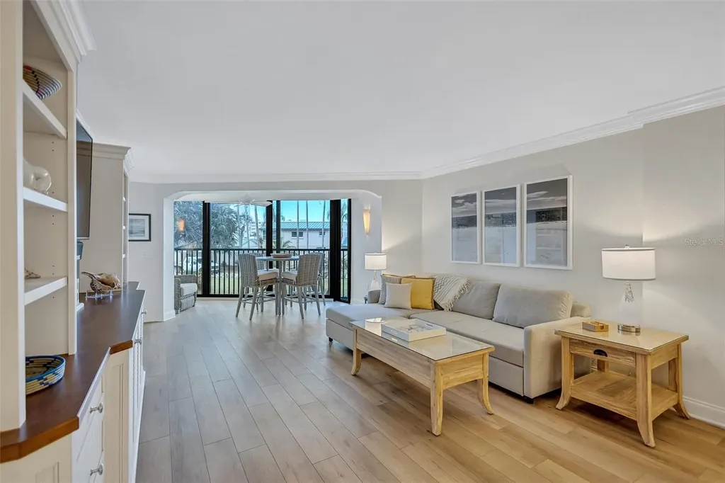 5880 Midnight Pass Road Sarasota FL 34242