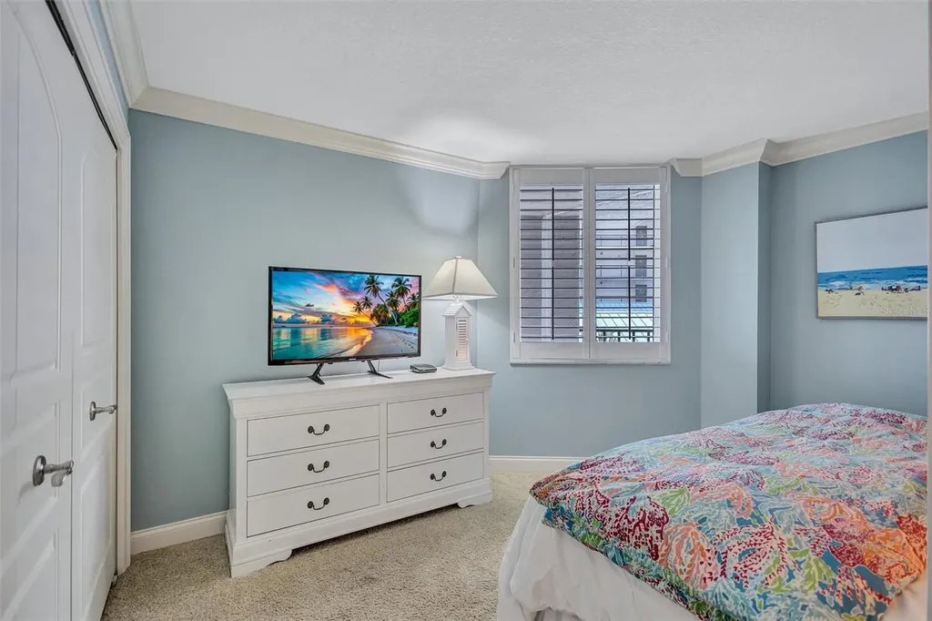 5880 Midnight Pass Road Sarasota FL 34242