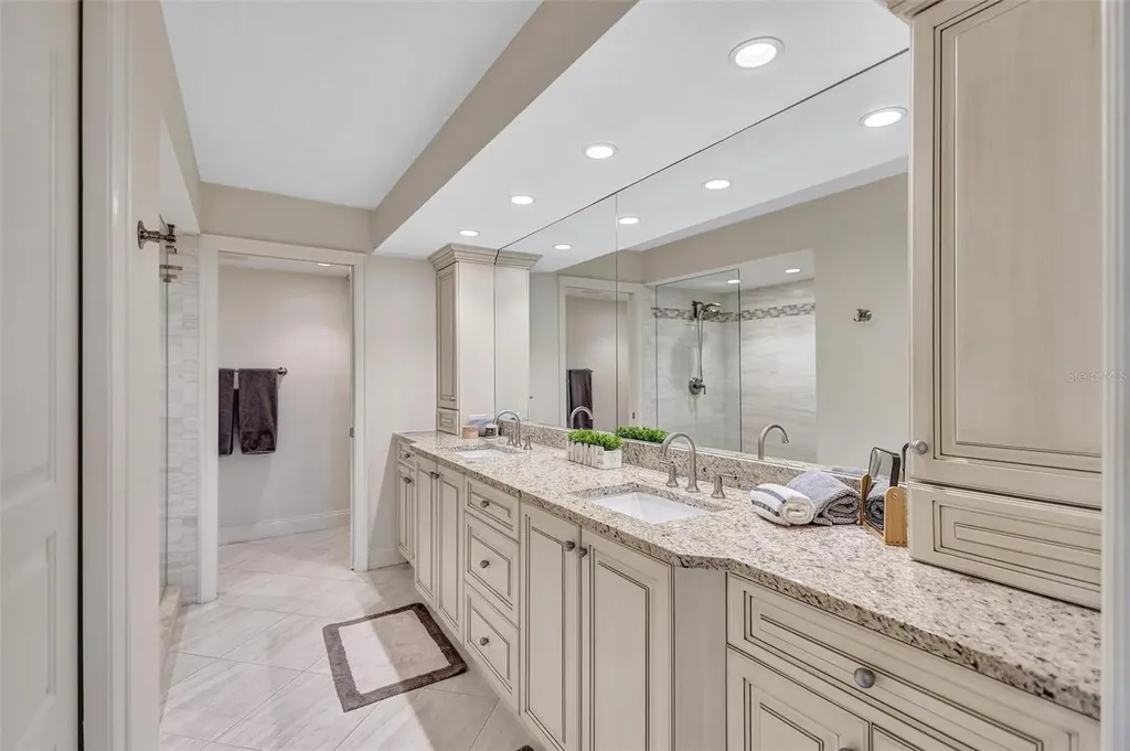 5880 Midnight Pass Road Sarasota FL 34242