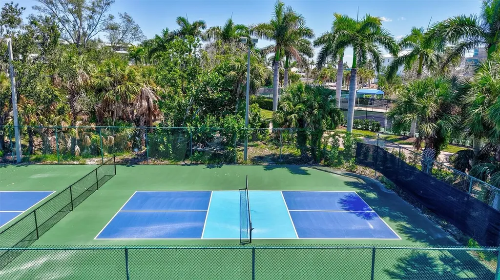 5880 Midnight Pass Road Sarasota FL 34242