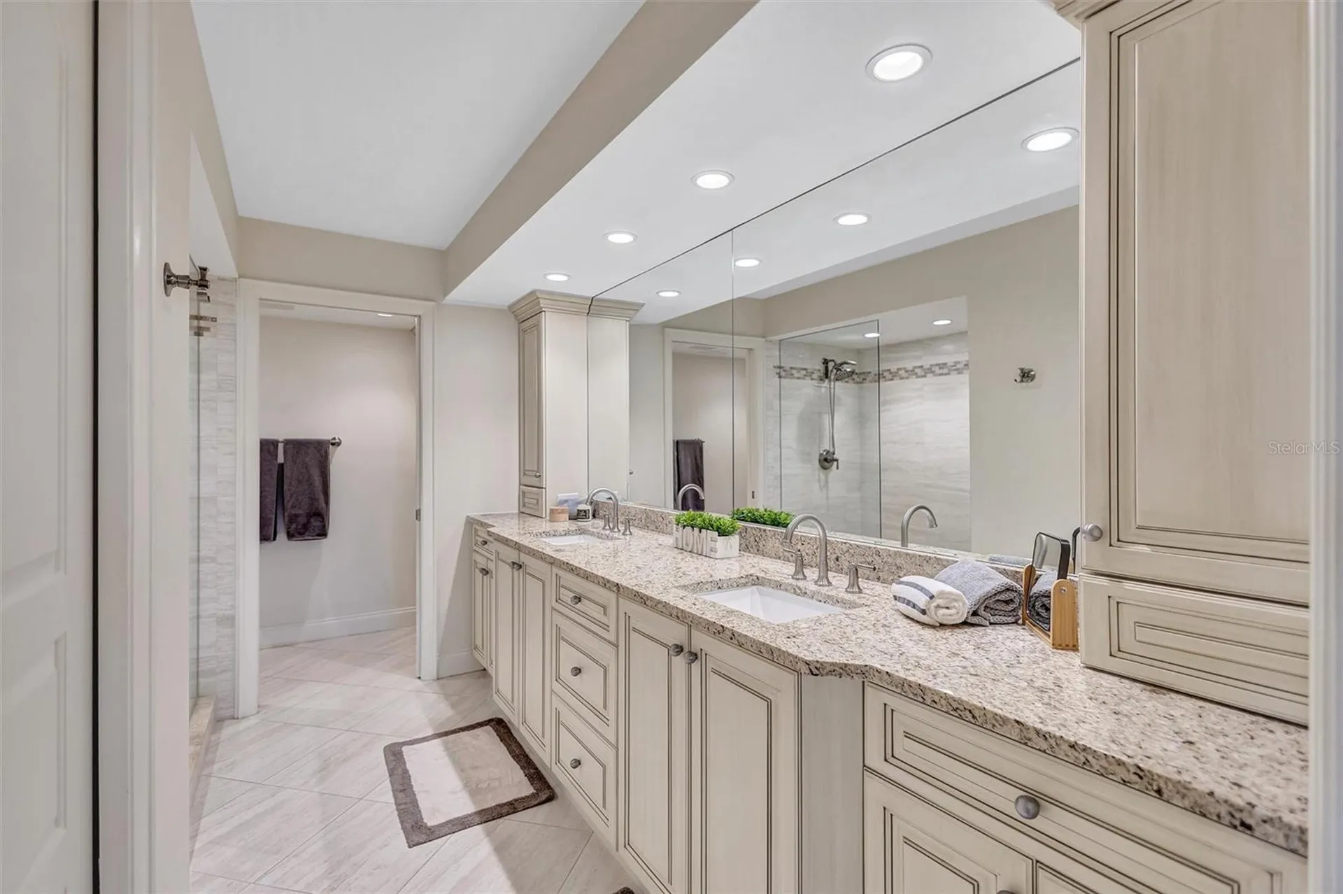 5880 Midnight Pass Road Sarasota FL 34242