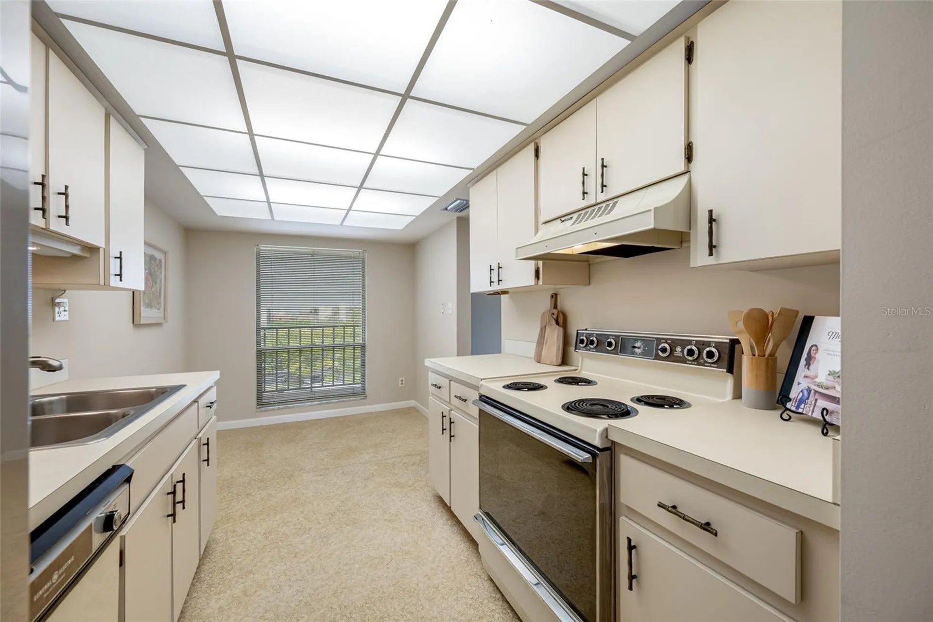 2900 Cove Cay Drive Clearwater FL 33760