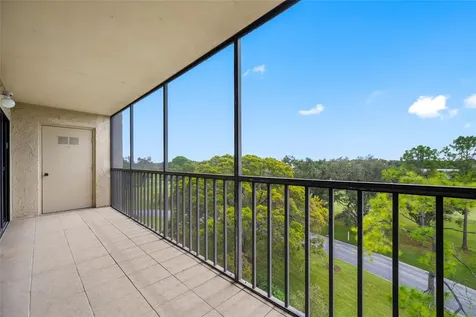 2900 Cove Cay Drive Clearwater FL 33760