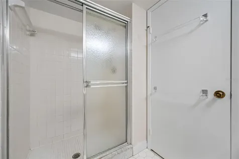 2900 Cove Cay Drive Clearwater FL 33760
