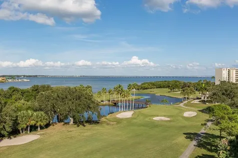 2900 Cove Cay Drive Clearwater FL 33760