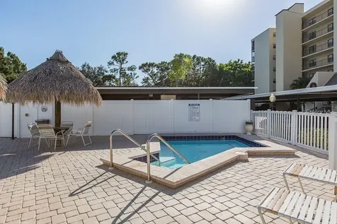 2900 Cove Cay Drive Clearwater FL 33760
