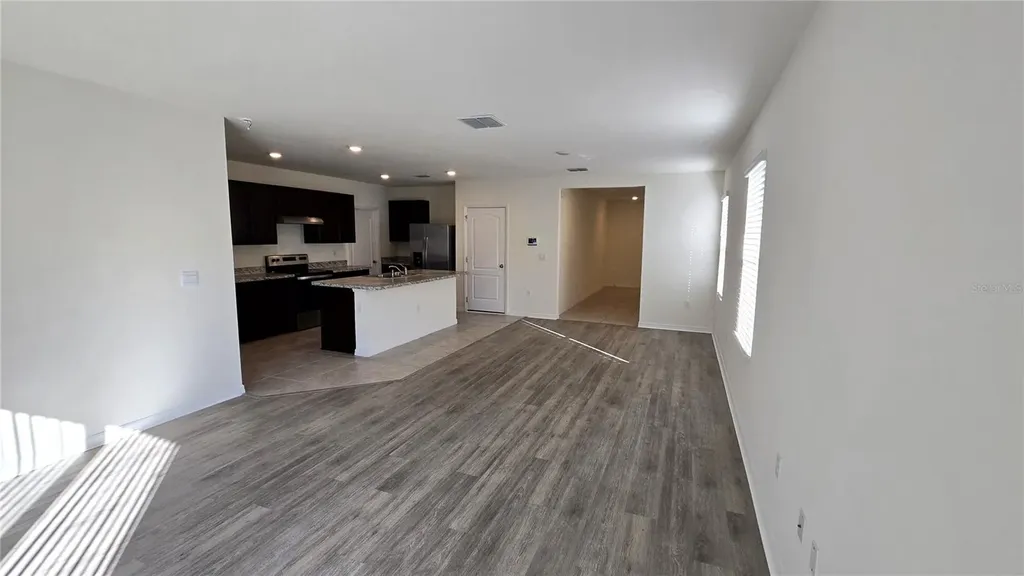 1671 Rosydale Circle Davenport FL 33837