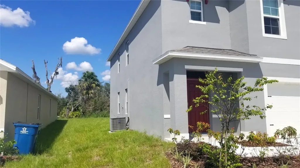 1671 Rosydale Circle Davenport FL 33837