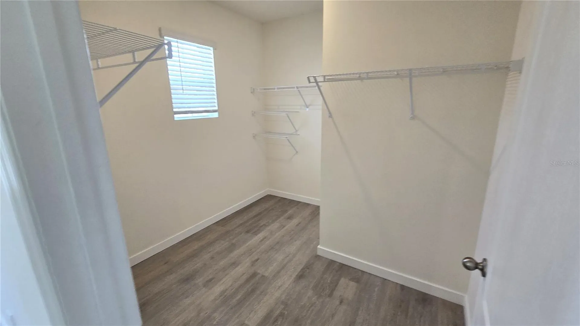 1671 Rosydale Circle Davenport FL 33837