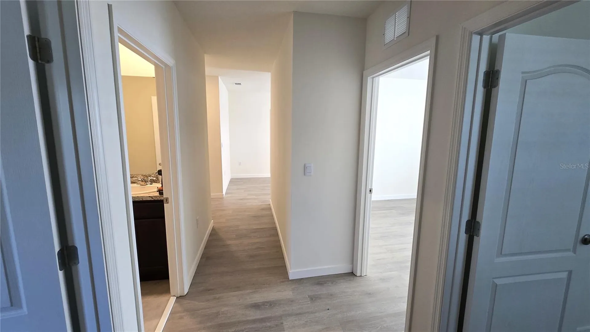 1671 Rosydale Circle Davenport FL 33837