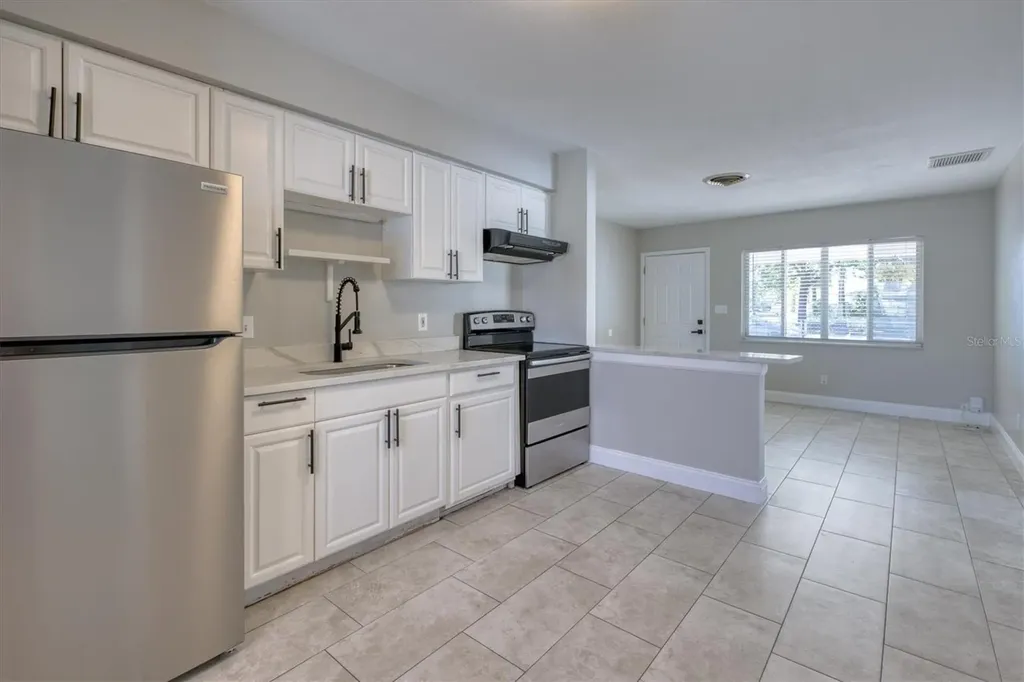 3815 1st Avenue N St Petersburg FL 33713