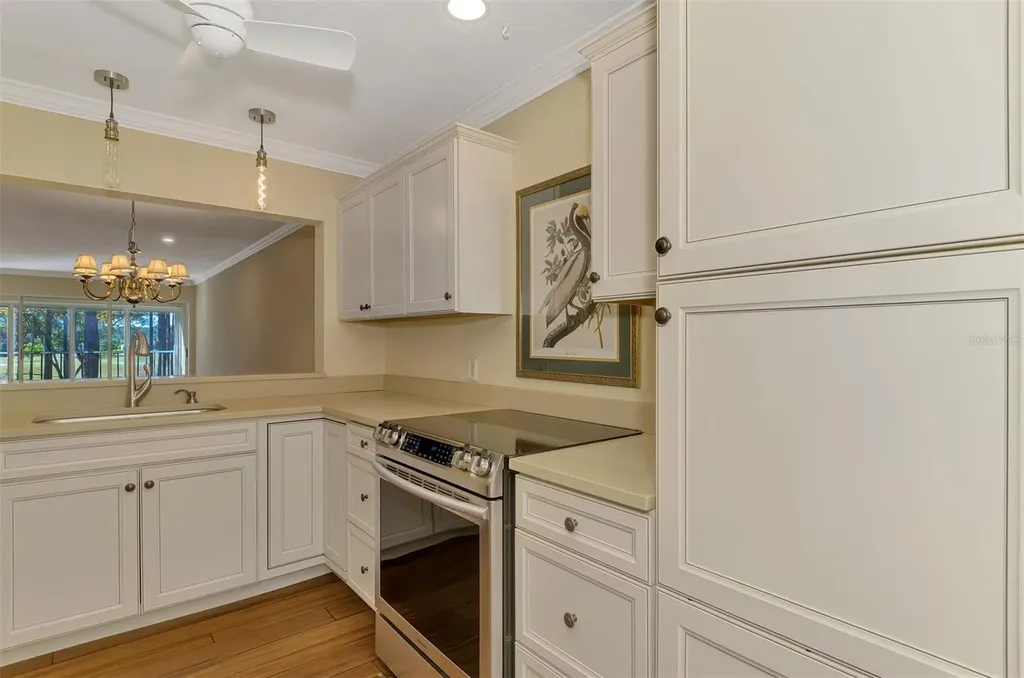 4489 Longmeadow Sarasota FL 34235