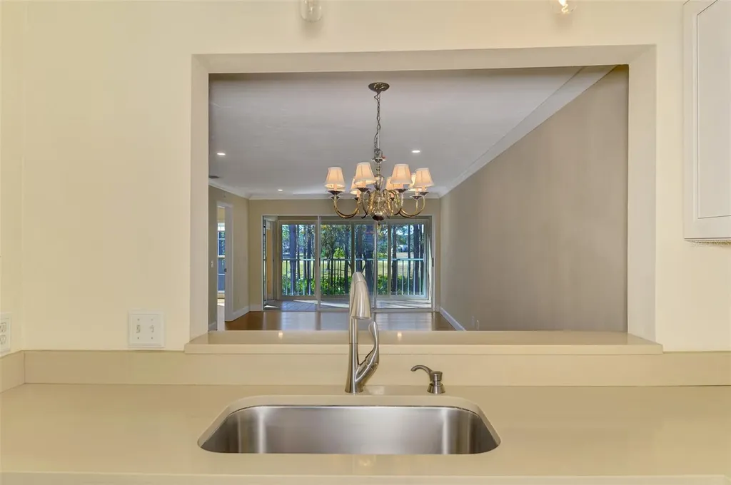 4489 Longmeadow Sarasota FL 34235