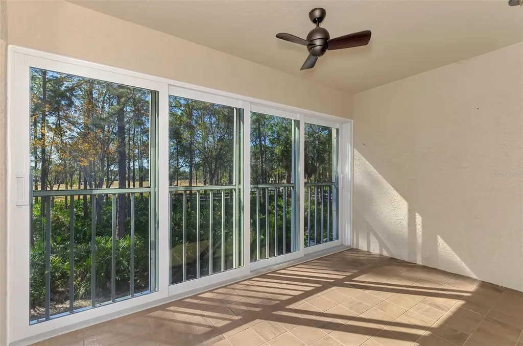 4489 Longmeadow Sarasota FL 34235